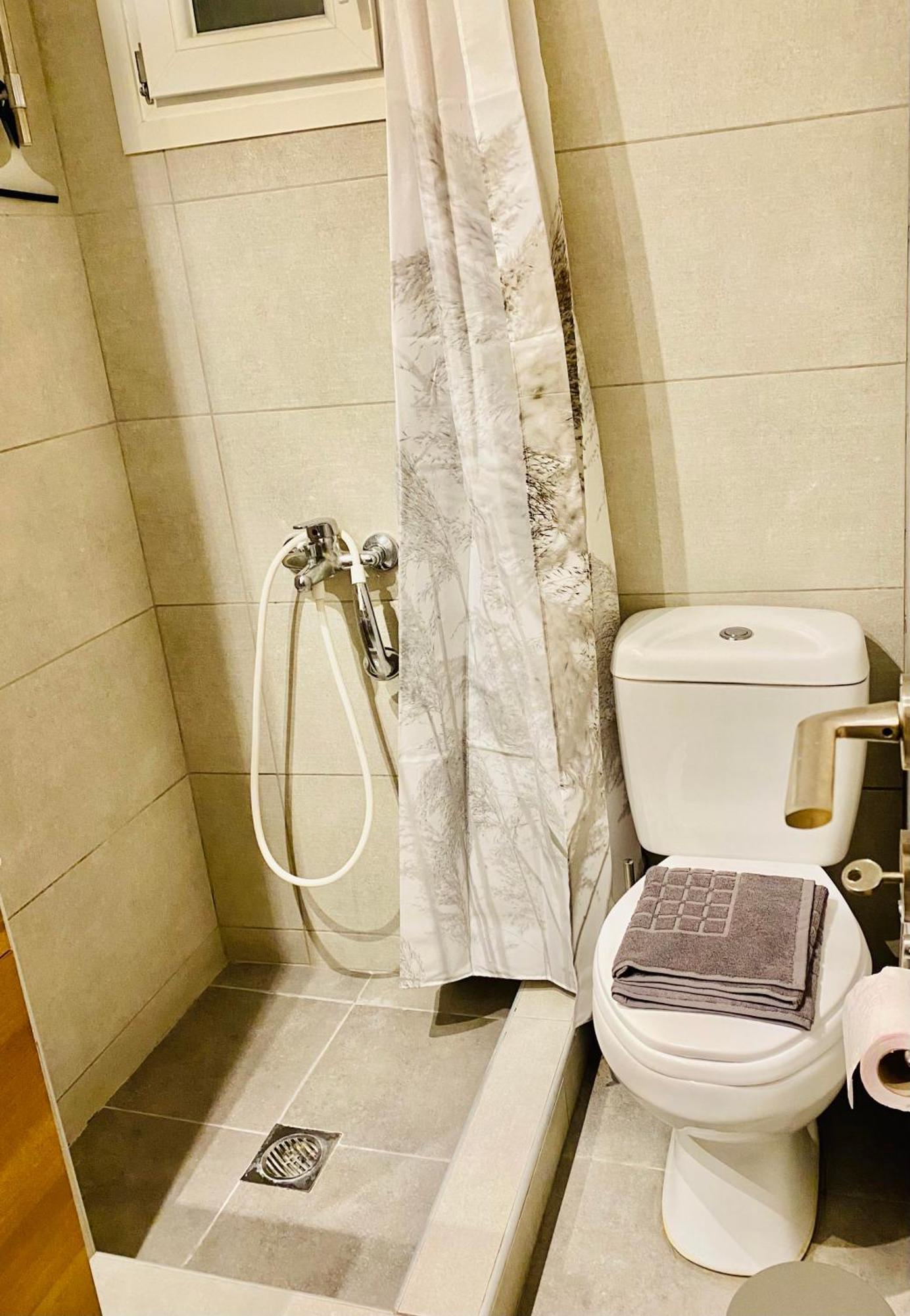 Niso Thessaloniki Hospitality Apartments Esterno foto
